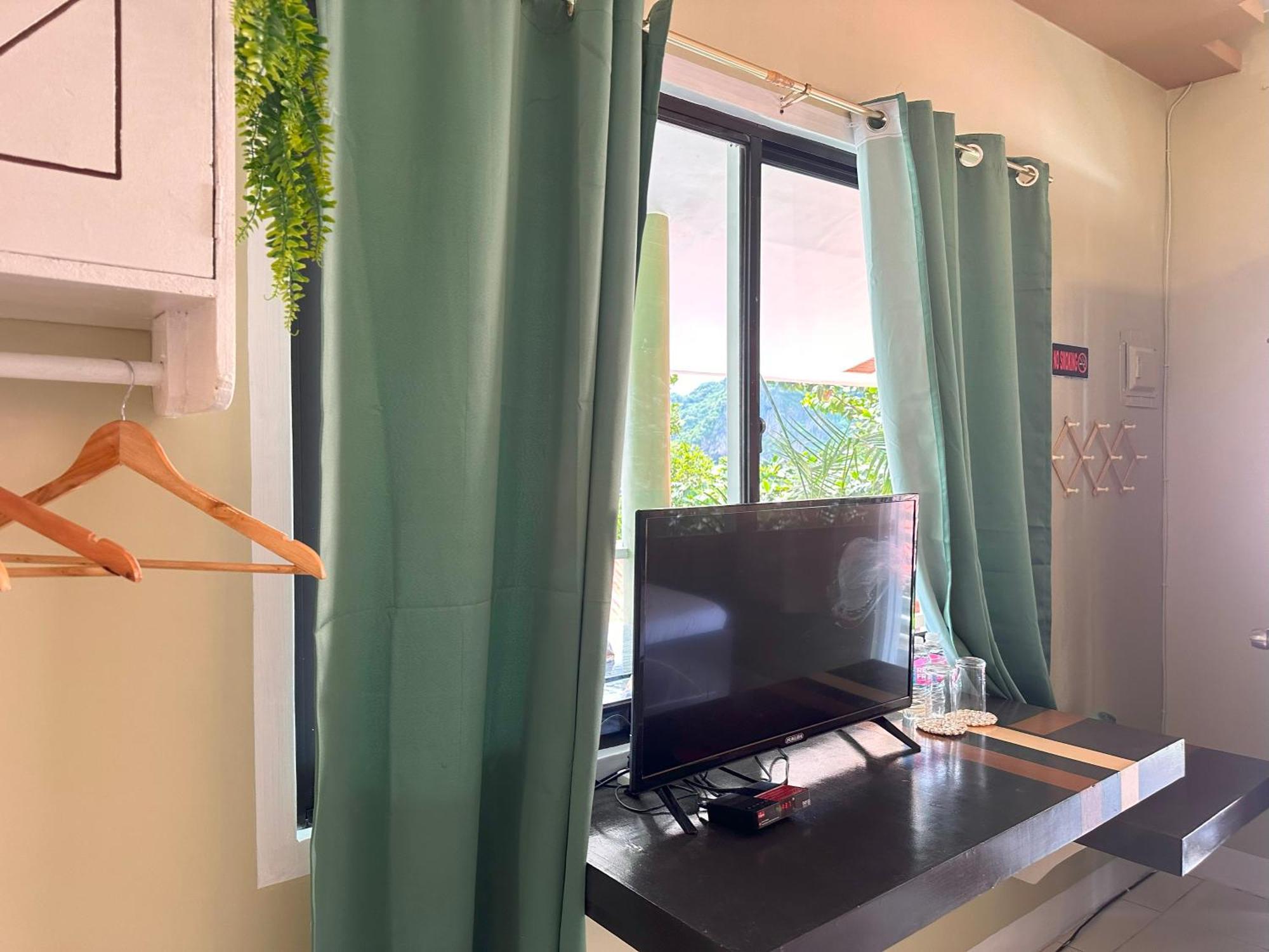 Panari Lodge Ель-Нідо Номер фото
