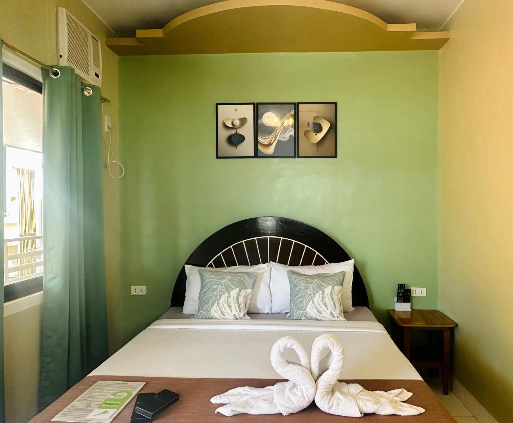 Panari Lodge Ель-Нідо Номер фото
