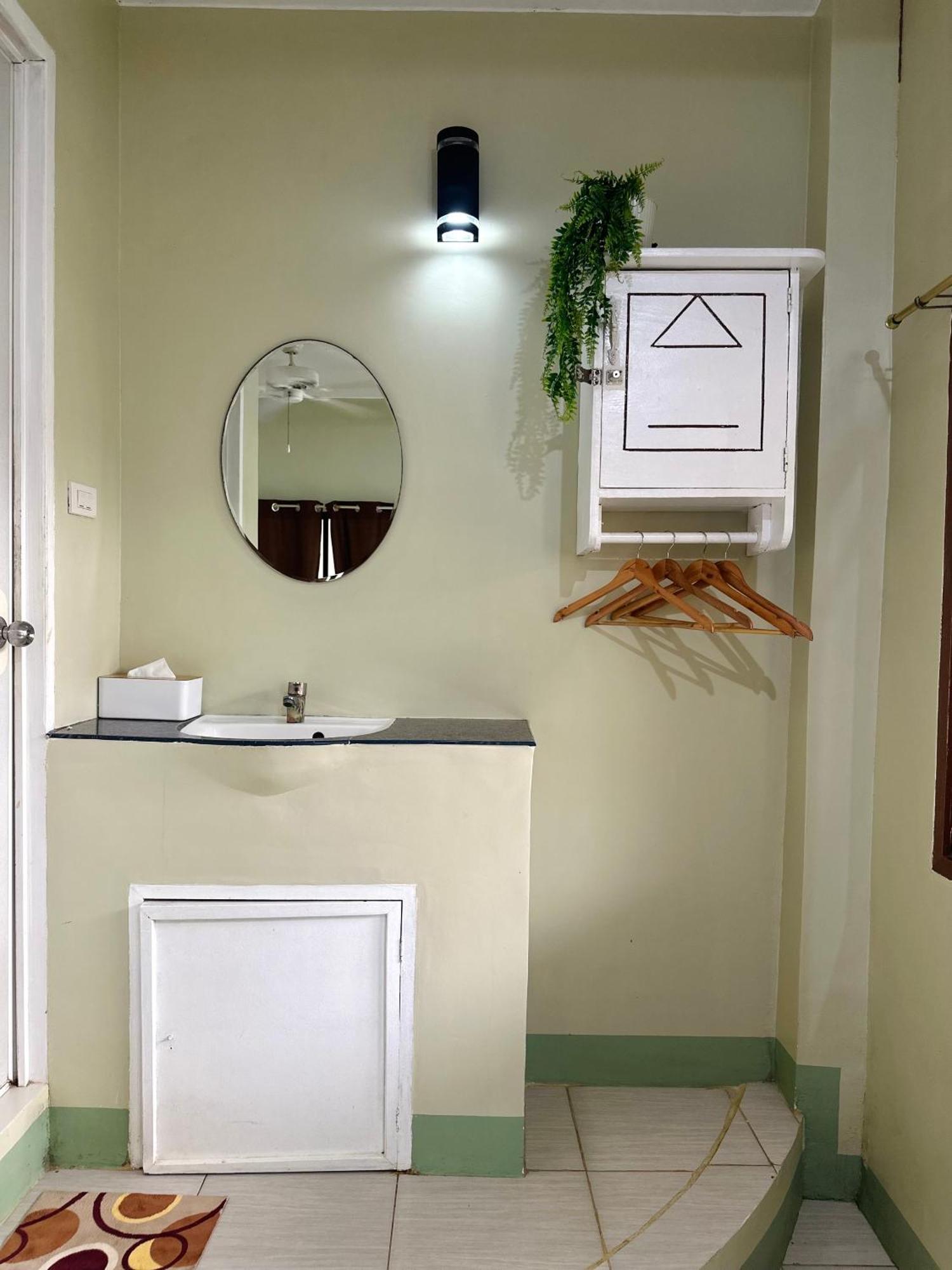 Panari Lodge Ель-Нідо Номер фото